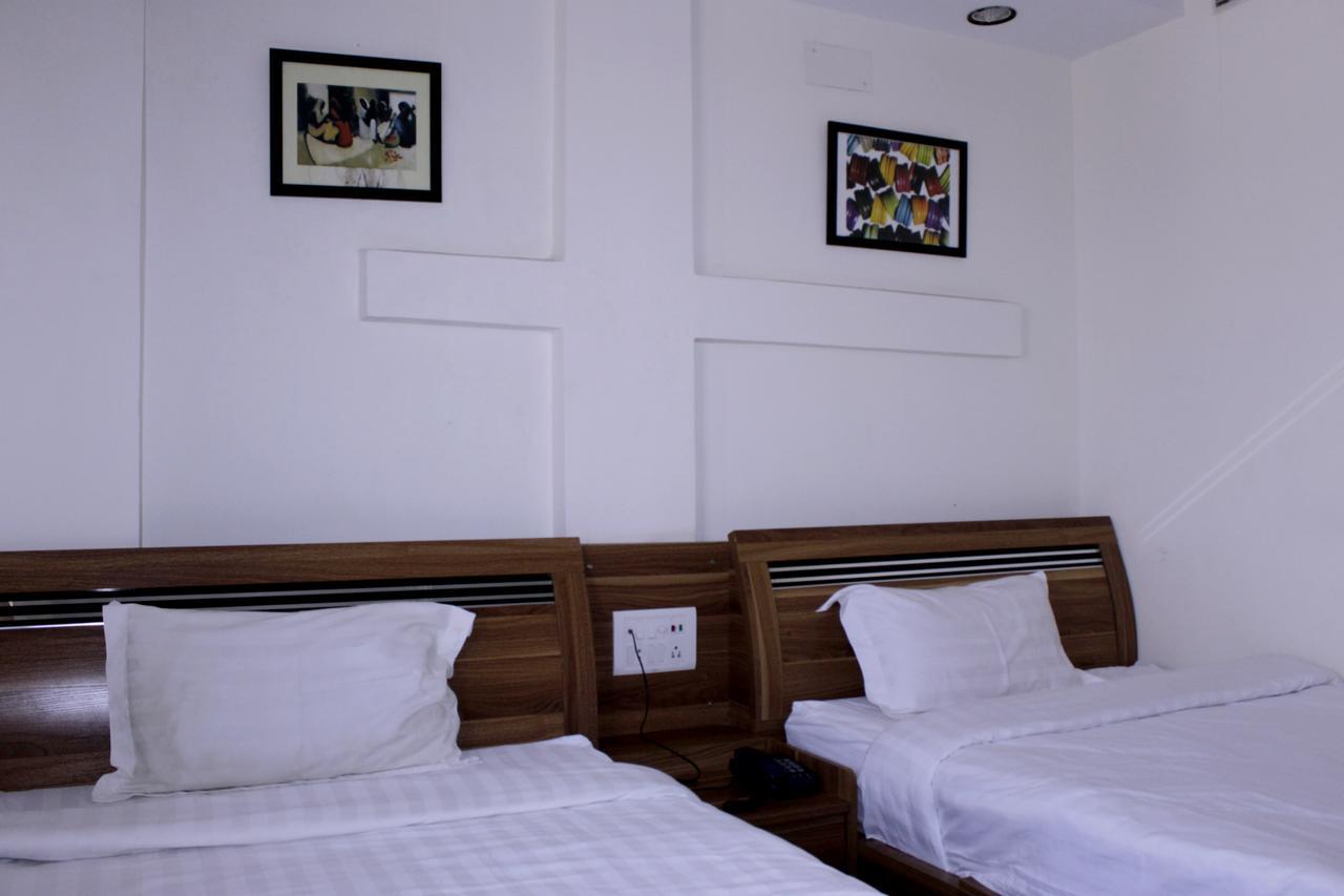 Hotel Akash Sarovar Purulia Habitación foto